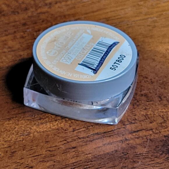 L'Oréal Paris Infallible 24HR Eye Shadow 997 ETERNAL SUNSHINE 0.12 oz ✨️NEW✨️ - Picture 5 of 6